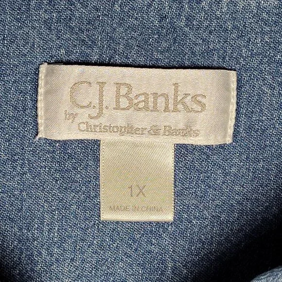 C.J. Banks Womens Blue Denim Long Sleeve Button Up Embroidered Jacket Size 1X - Picture 4 of 13
